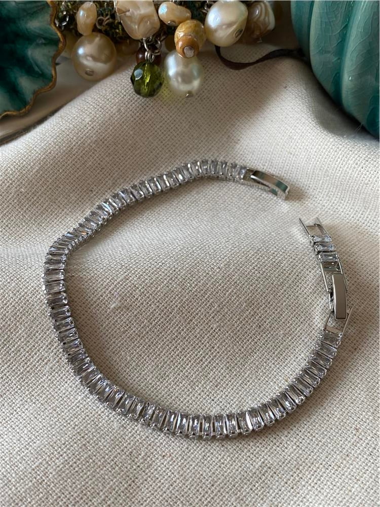 Silver Baget Suyolu Bileklik-Paylı