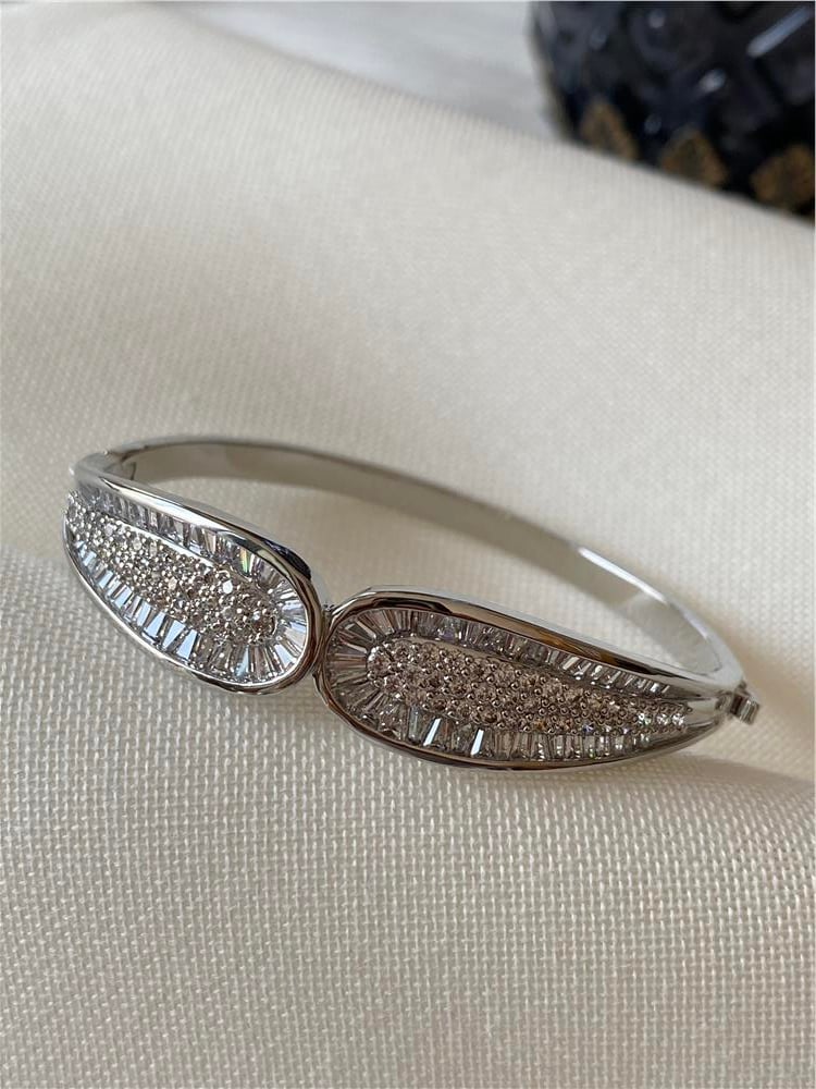 Silver Belt Kelepçe