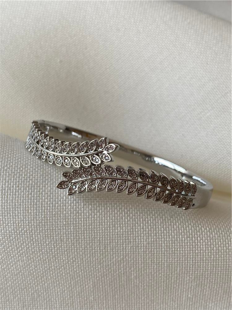 Silver Helen Kelepçe