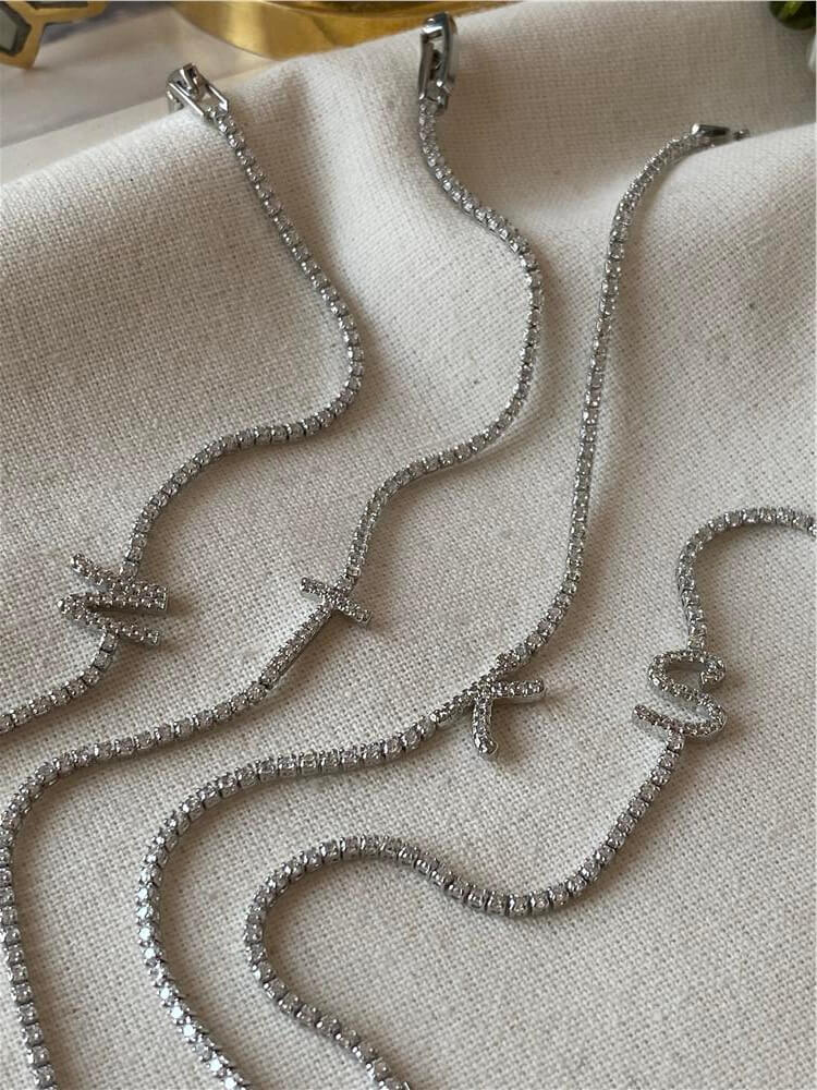 Silver Suyolu Model Taşlı Harf Bileklik