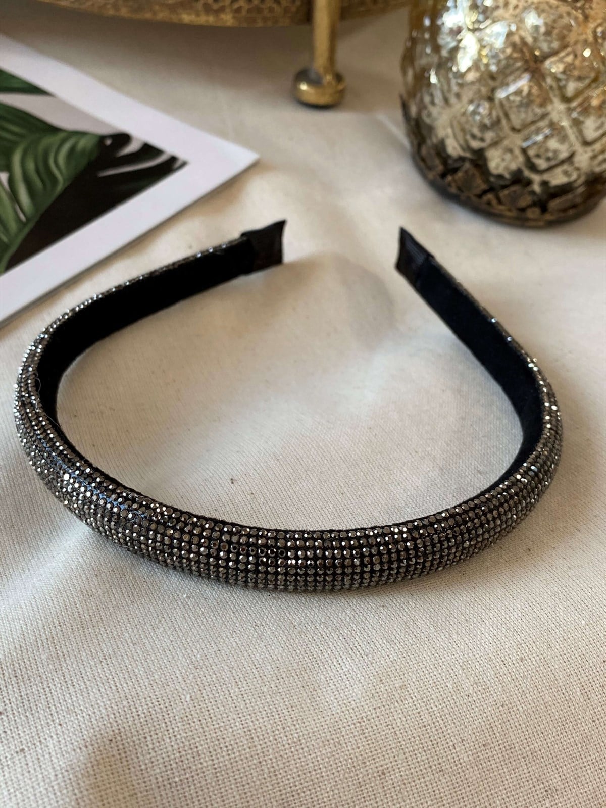 Silver Taşlı Taç