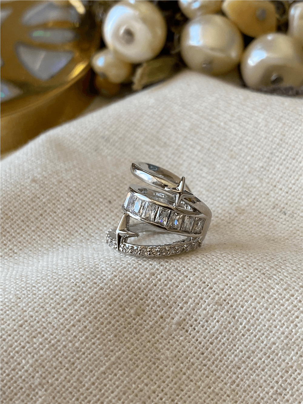 Silver Taşlı Yıldızlı Kaburga Kıkırdak Küpe