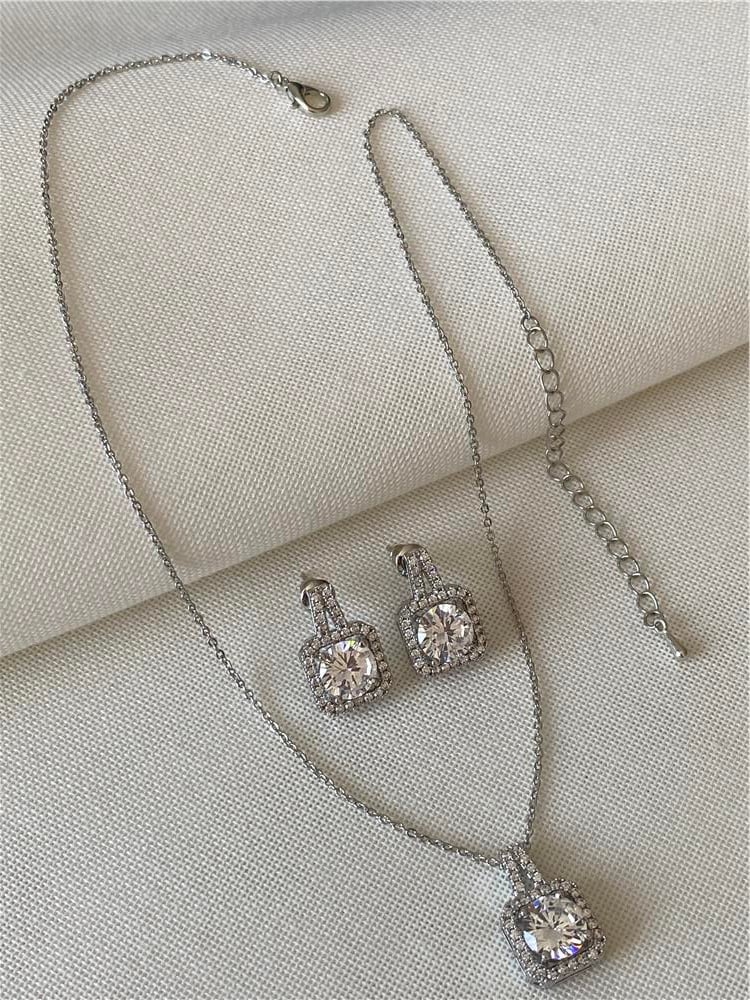 Silver Tektaş Küpe Kolye Seti
