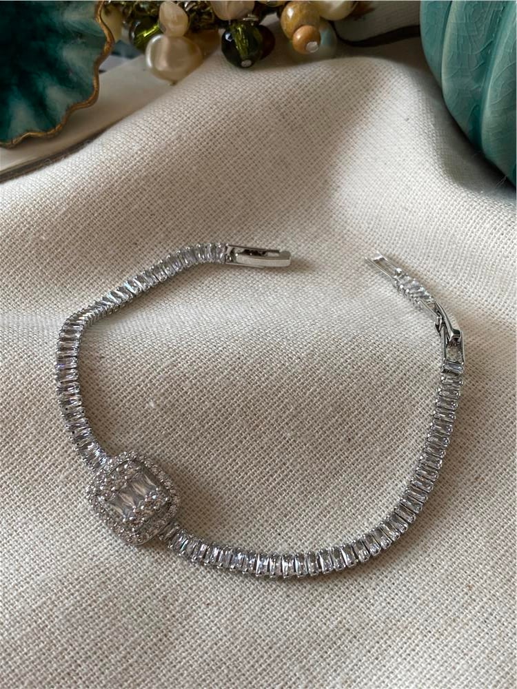 Silver Zen Baget Suyolu Bileklik