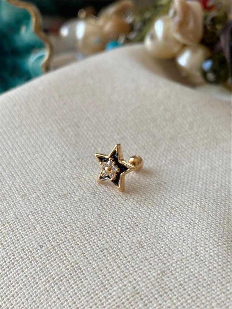 Siyah Yıldız Piercing