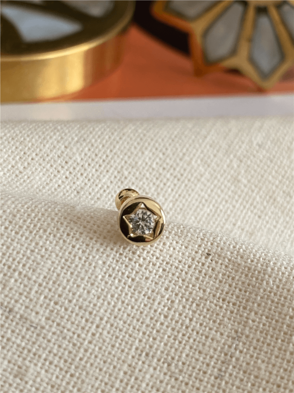 Taşlı Gold Star Piercing