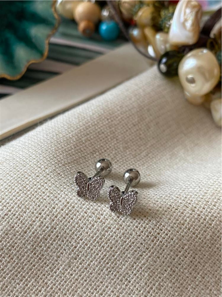 Taşlı Kelebek Piercing