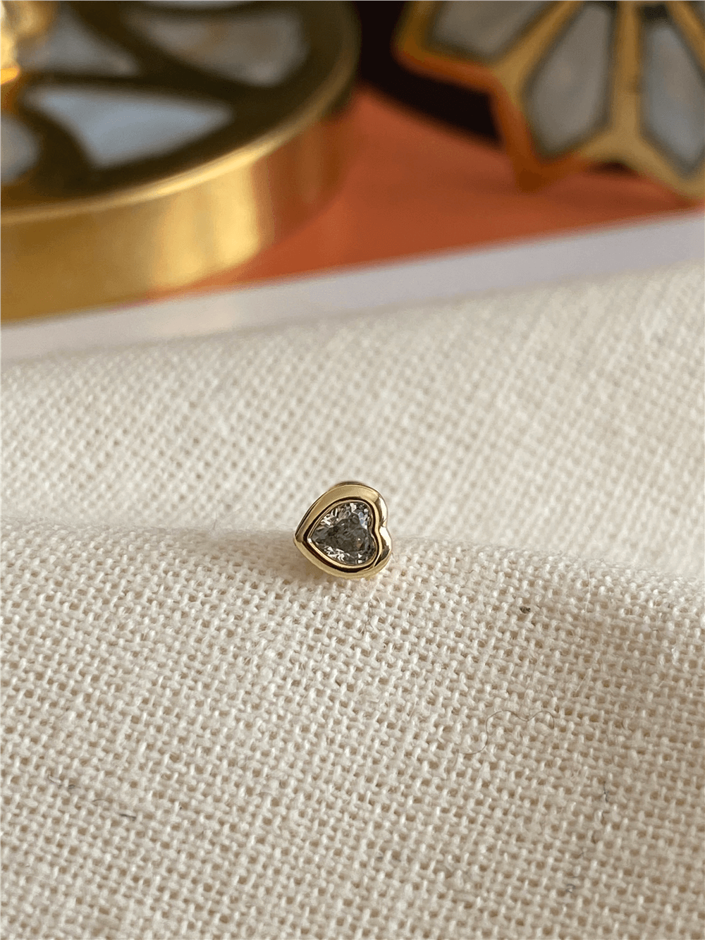 Taşlı Minik Kalp Piercing