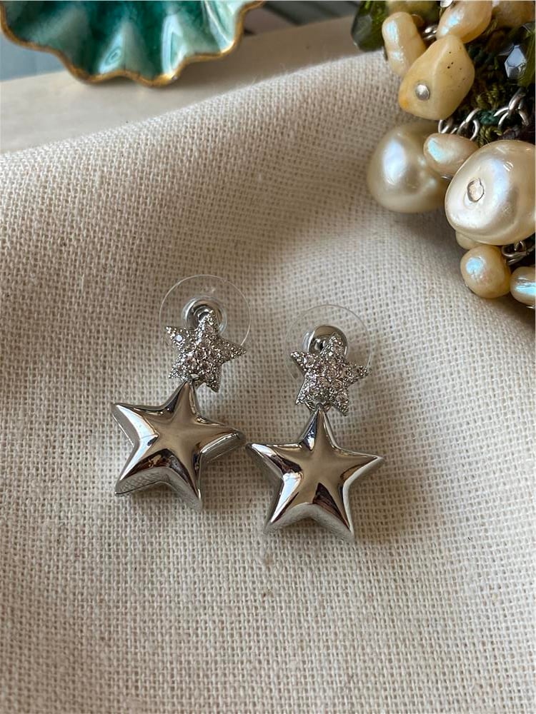 Taşlı Sallantılı Silver Yıldız Küpe