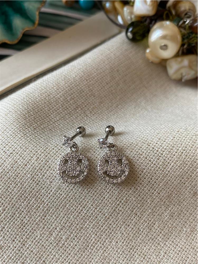 Taşlı Smile Piercing