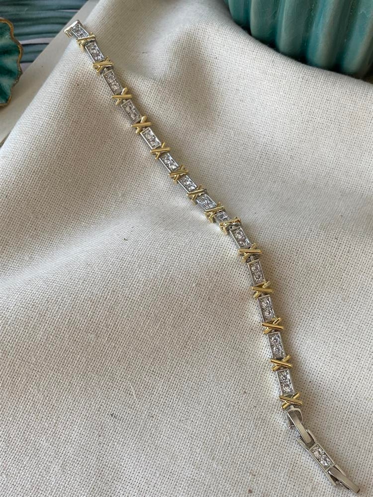 Taşlı Xoxo bileklik