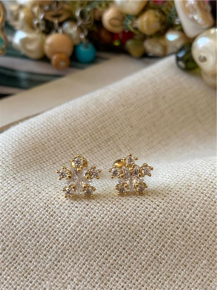 Taşlı Yıldız Piercing