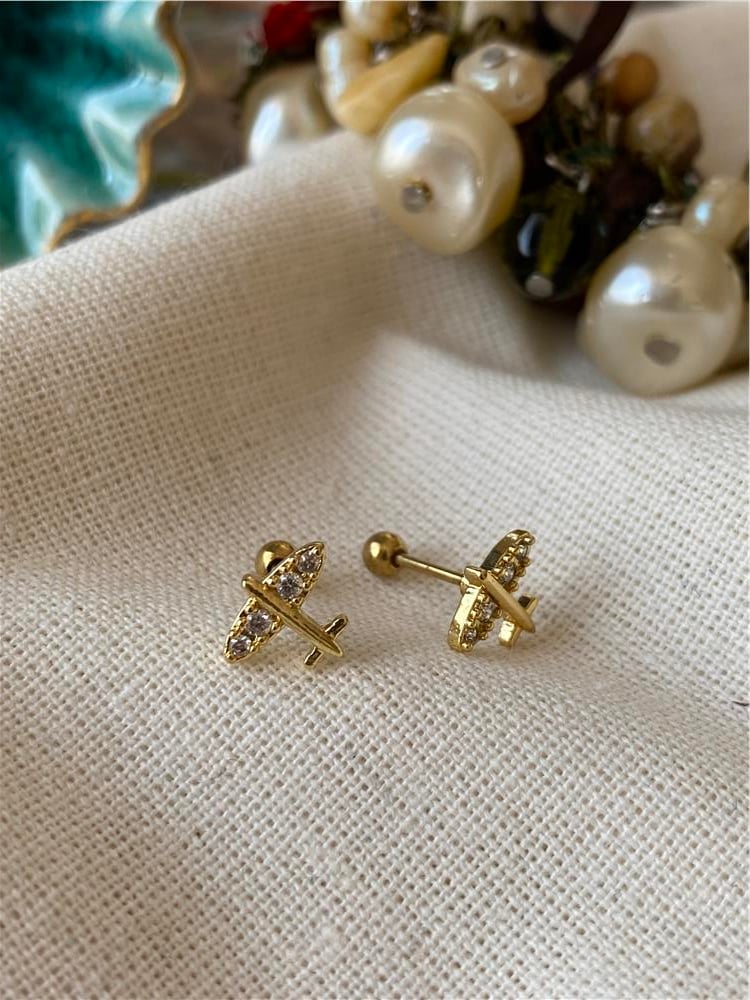 Uçak Piercing