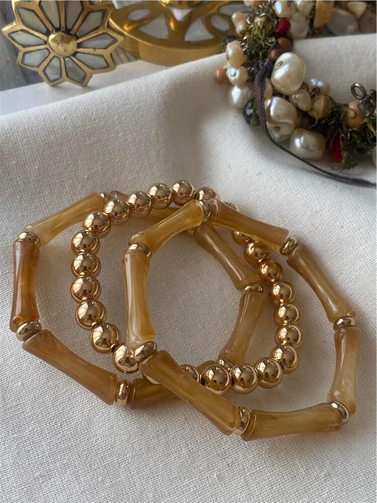 Üçlü Açık Kahverengi Dorika Detaylı Esnek Bileklik