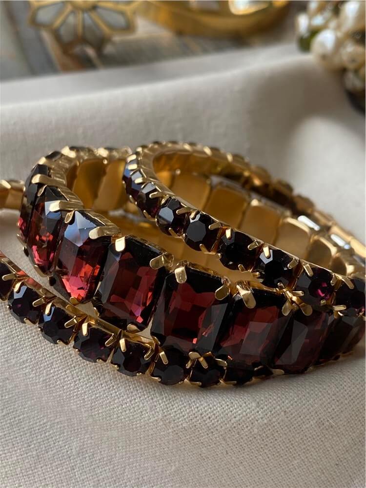 Üçlü Bordo Taşlı Esnek Bileklik