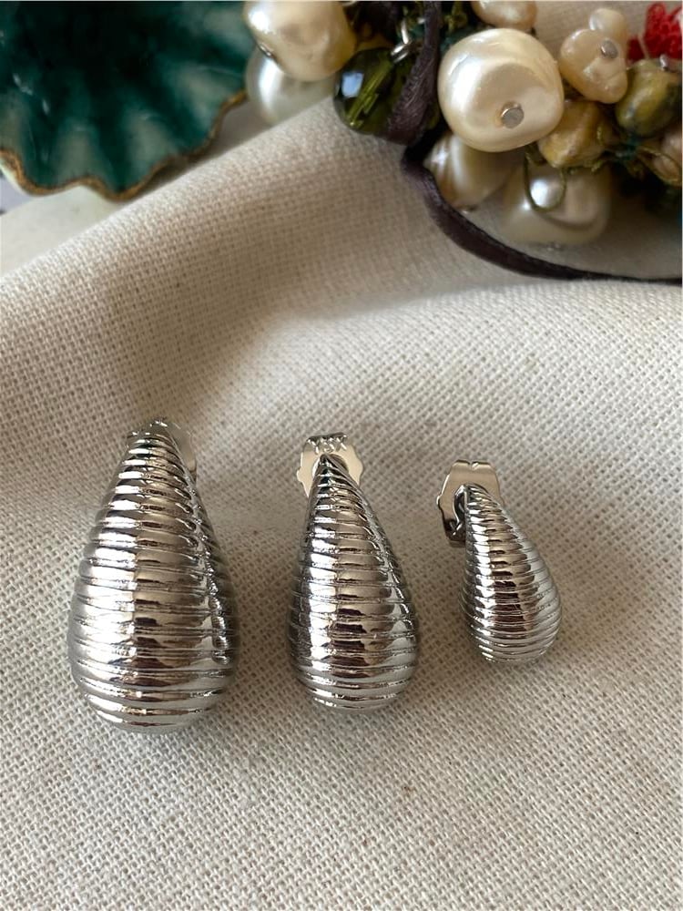 Üçlü Çizgili Silver Bubble Küpe Seti