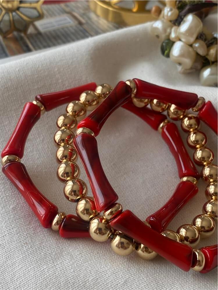 Üçlü Kırmızı Dorika Detaylı Esnek Bileklik