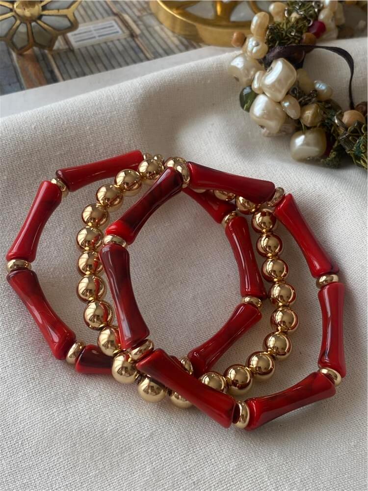 Üçlü Kırmızı Dorika Detaylı Esnek Bileklik