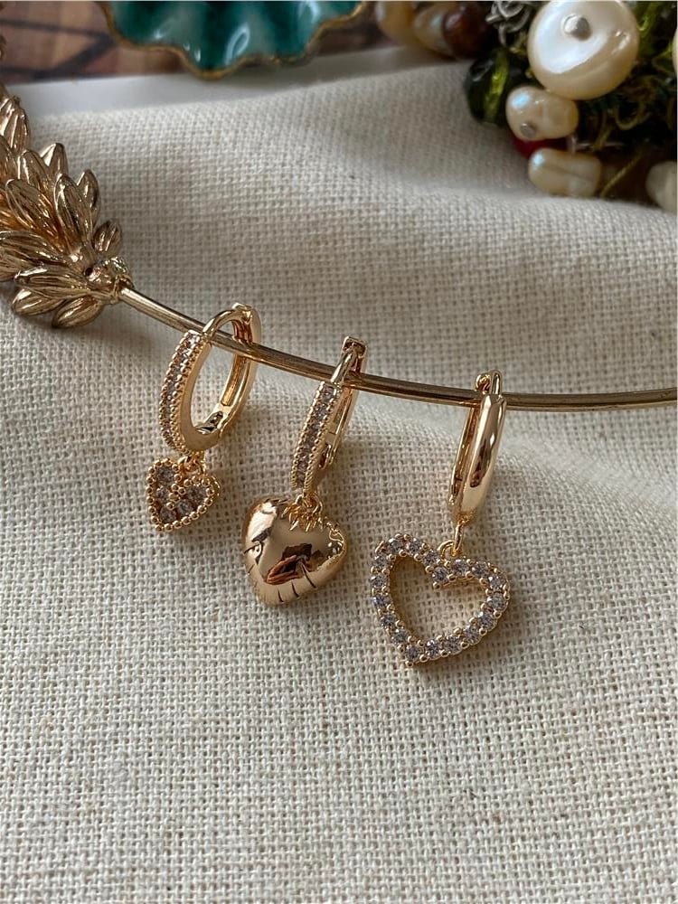 Üçlü Taşlı Gold Bombe Kalp Küpe