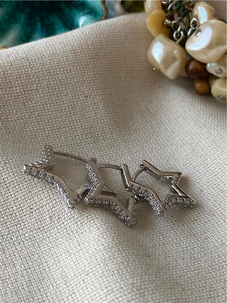 Üçlü Taşlı Silver Yıldızlar Küpe