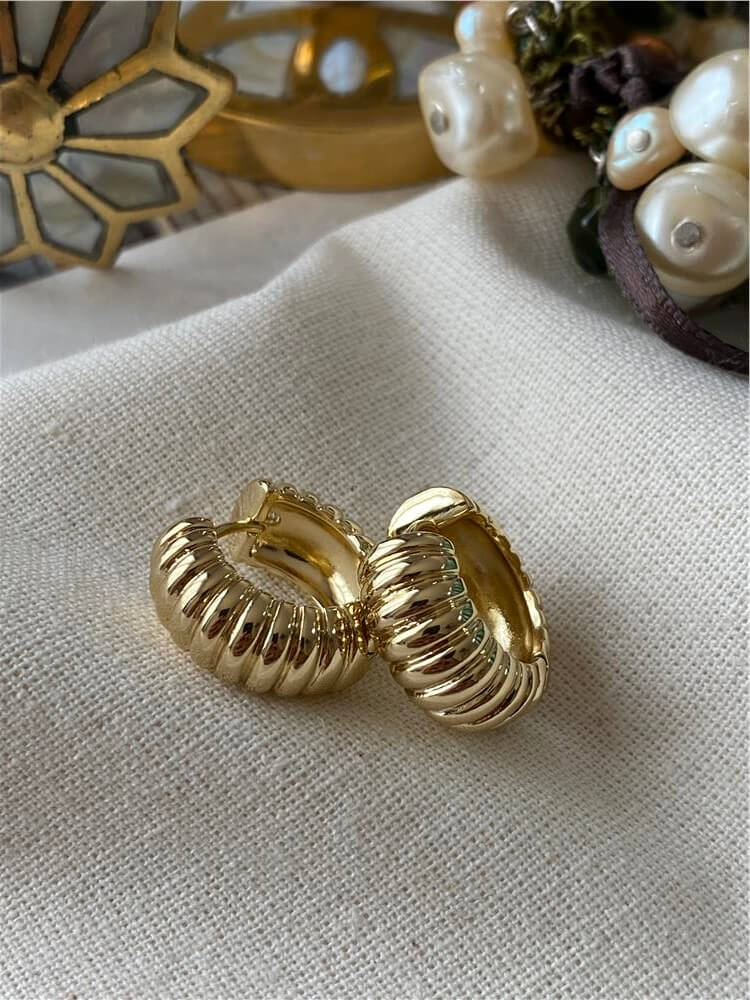 VIP 14K Çizgili Bombe Küpe