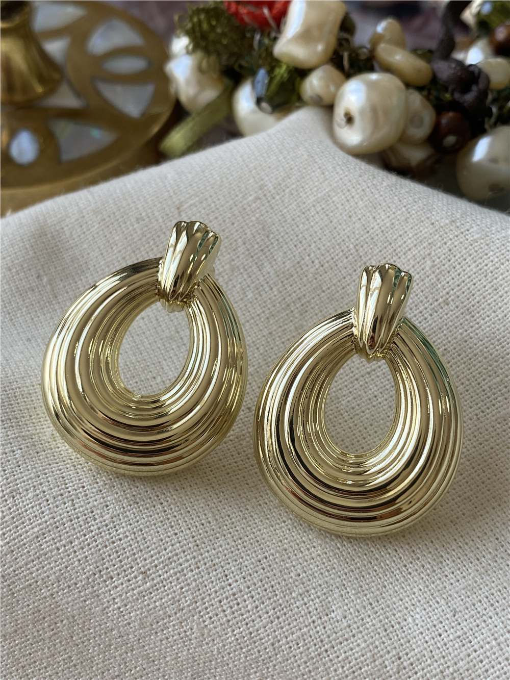 VIP 14K Çizgili Damla Model Vintage Küpe