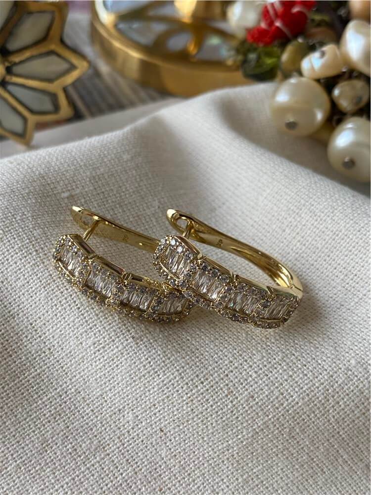 VIP 14K Kesme Taşlı Oval Küpe