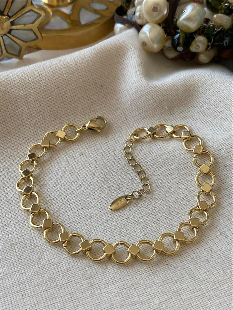 VIP 14K Küp Detaylı Halkalar Bileklik