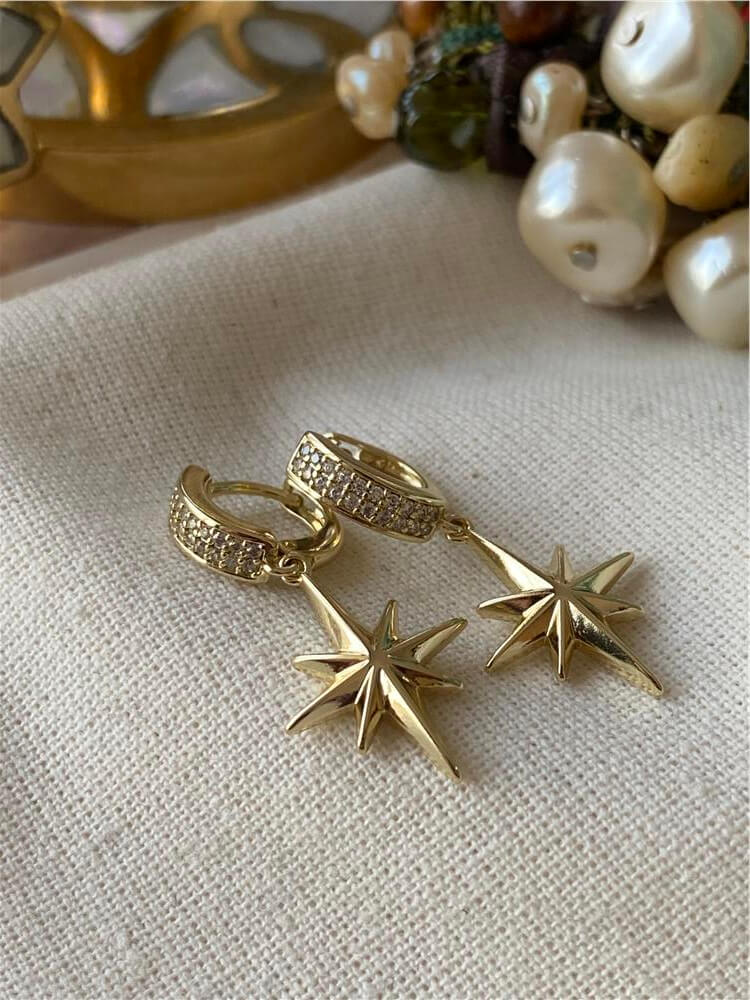 VIP 14K Kuzeyyıldızı Charmlı Küpe