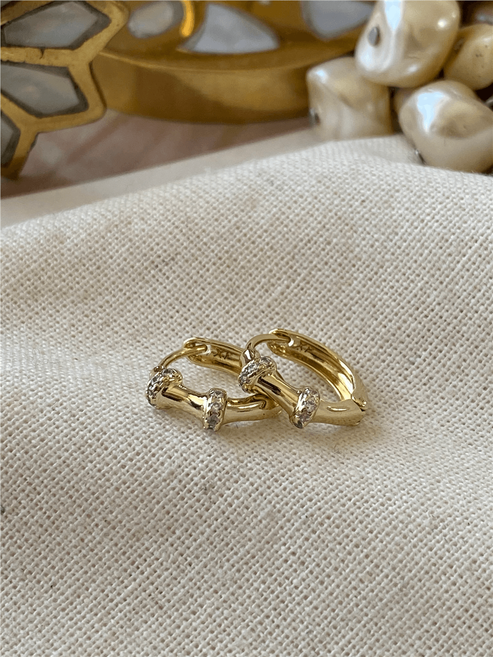 VIP 14K Mini Bone Küpe
