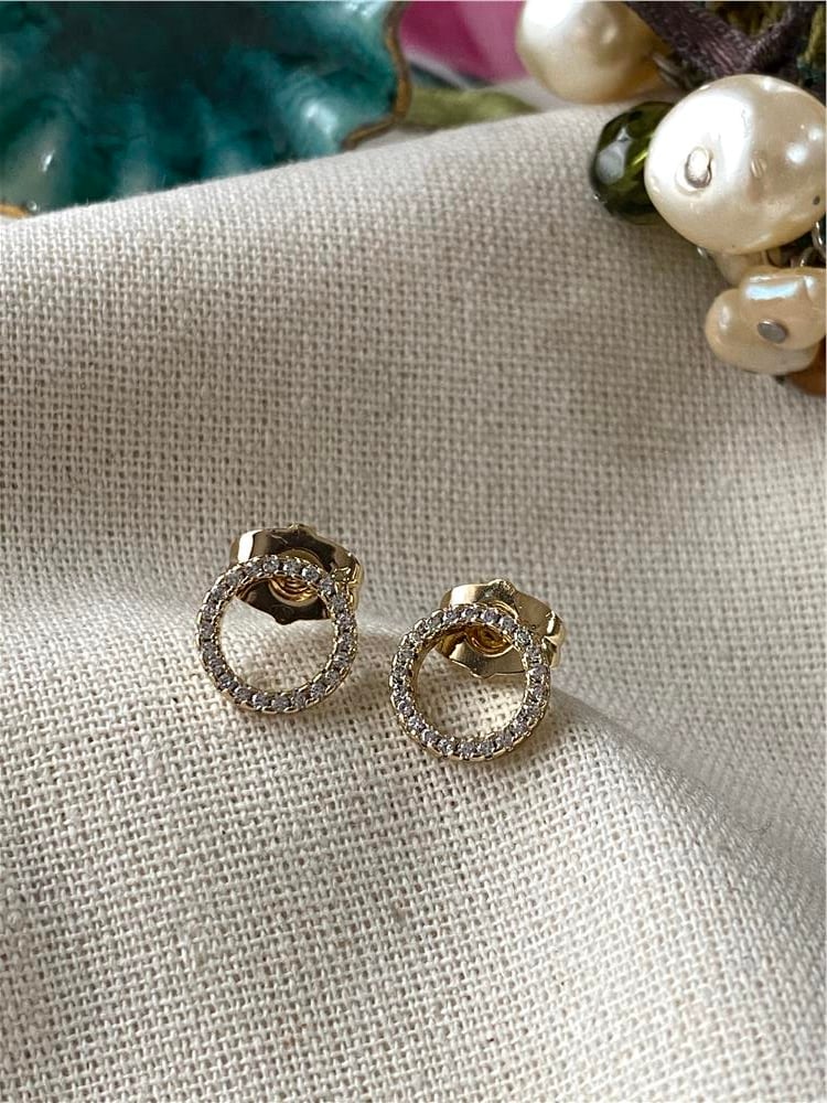 VIP 14K Mini Circle Küpe