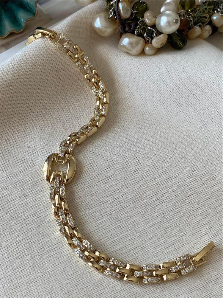 VIP 14K Oval Charmlı Taşlı Bileklik