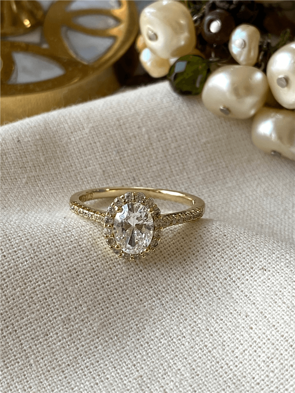 VIP 14K Oval Taşlı Yüzük