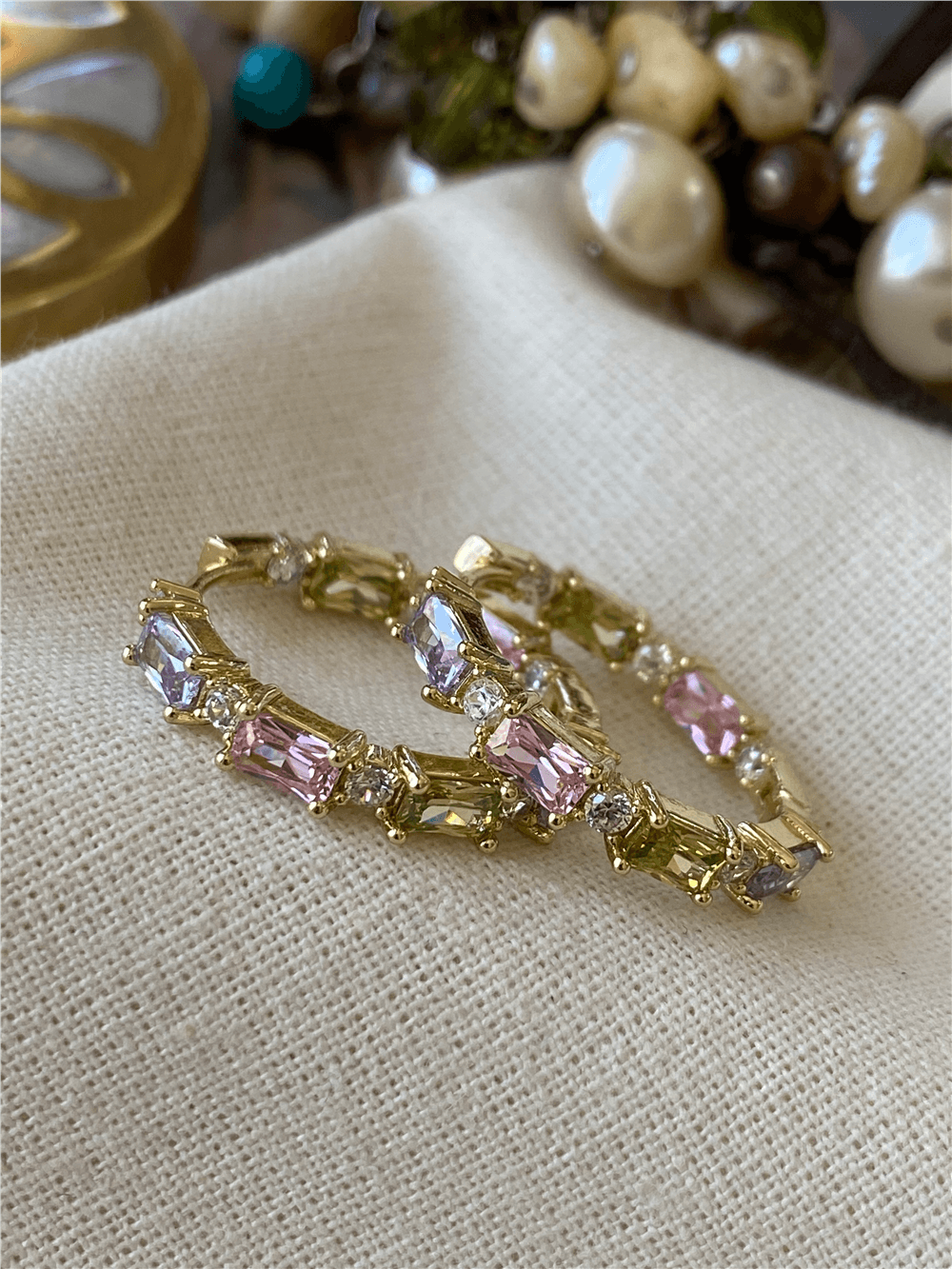 VIP 14K Pastel Kesme Taşlı Halka Küpe