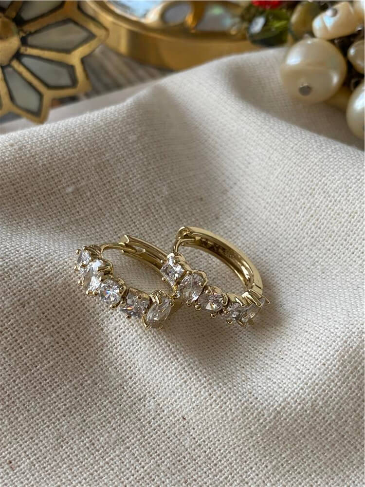 VIP 14K Şekiller Taşlı Küpe