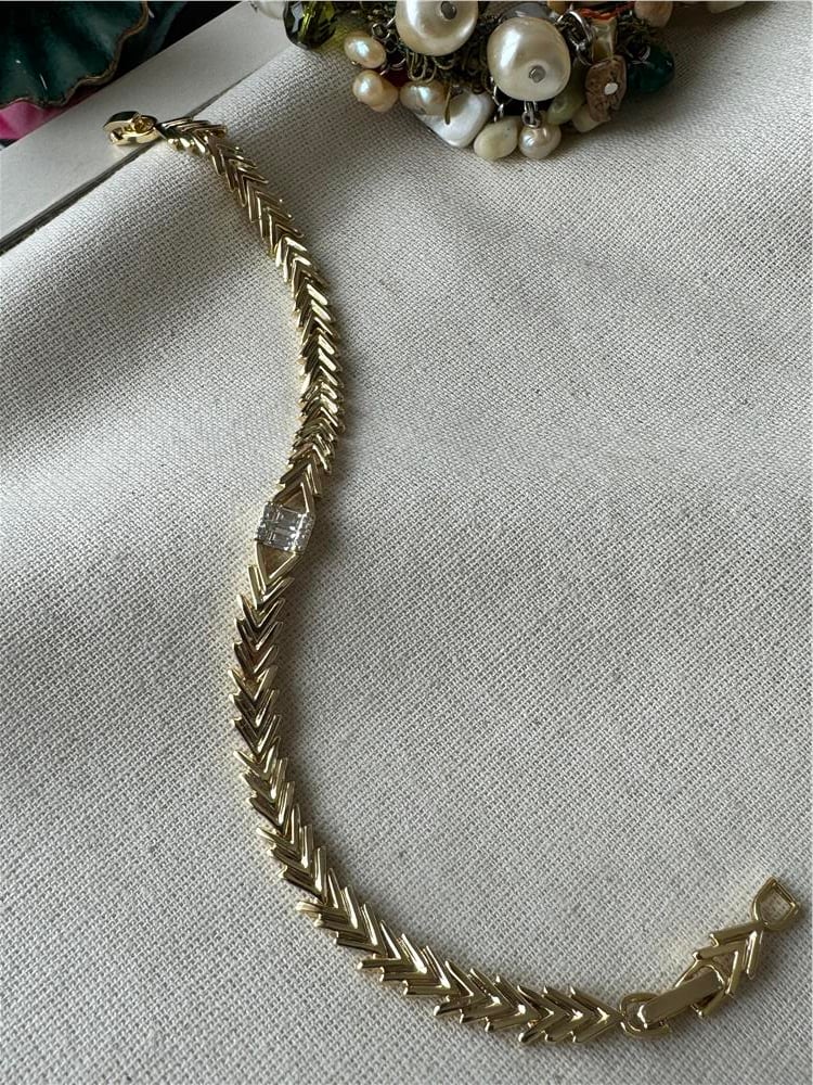 VIP 14K Taş Detaylı Kılçık Bileklik