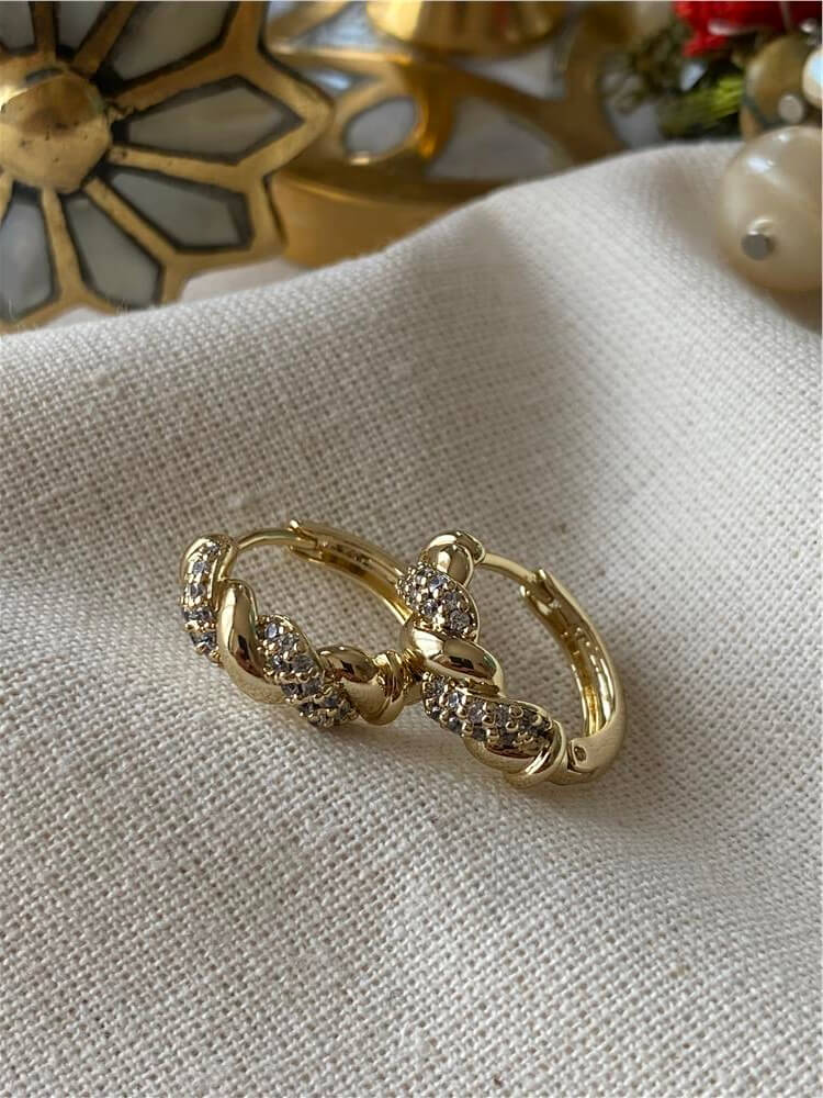 VIP 14K Taşlı Burma Halka Küpe