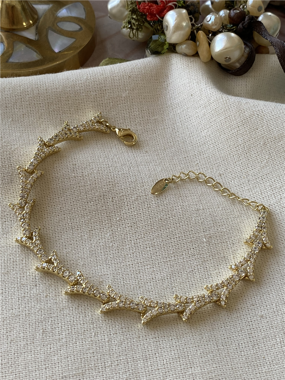 VIP 14K Taşlı Dal Motif Bileklik