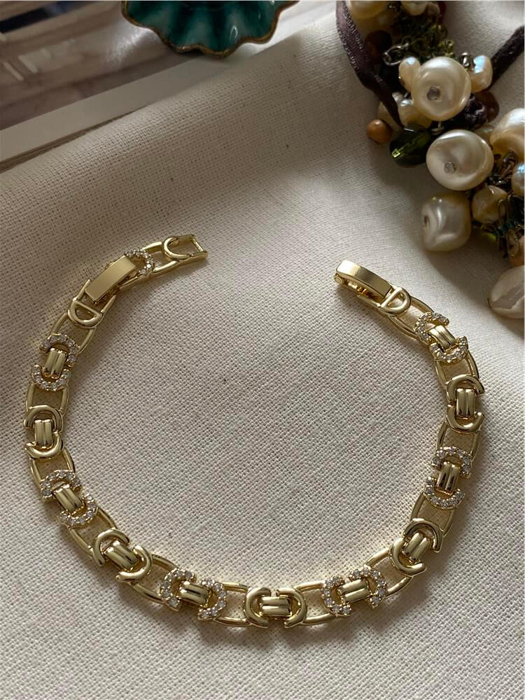 VIP 14K Taşlı Geçmeli Oval Zincir Bileklik