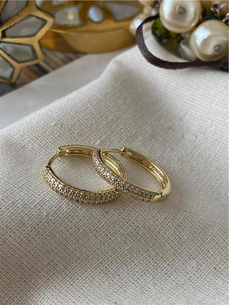 VIP 14K Taşlı Halka Küpe