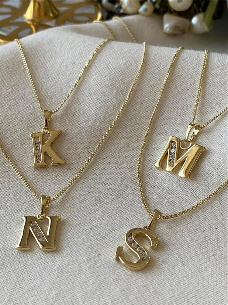 VIP 14K Taşlı Kuyumcu Model Harf Kolye