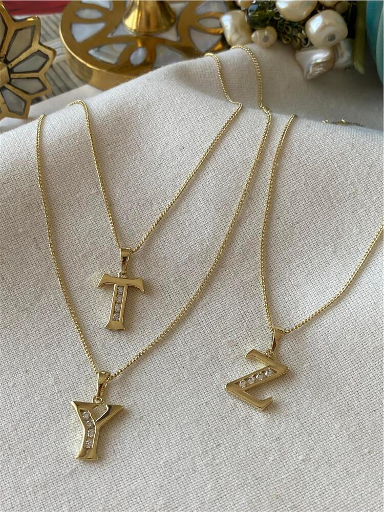 VIP 14K Taşlı Kuyumcu Model Harf Kolye