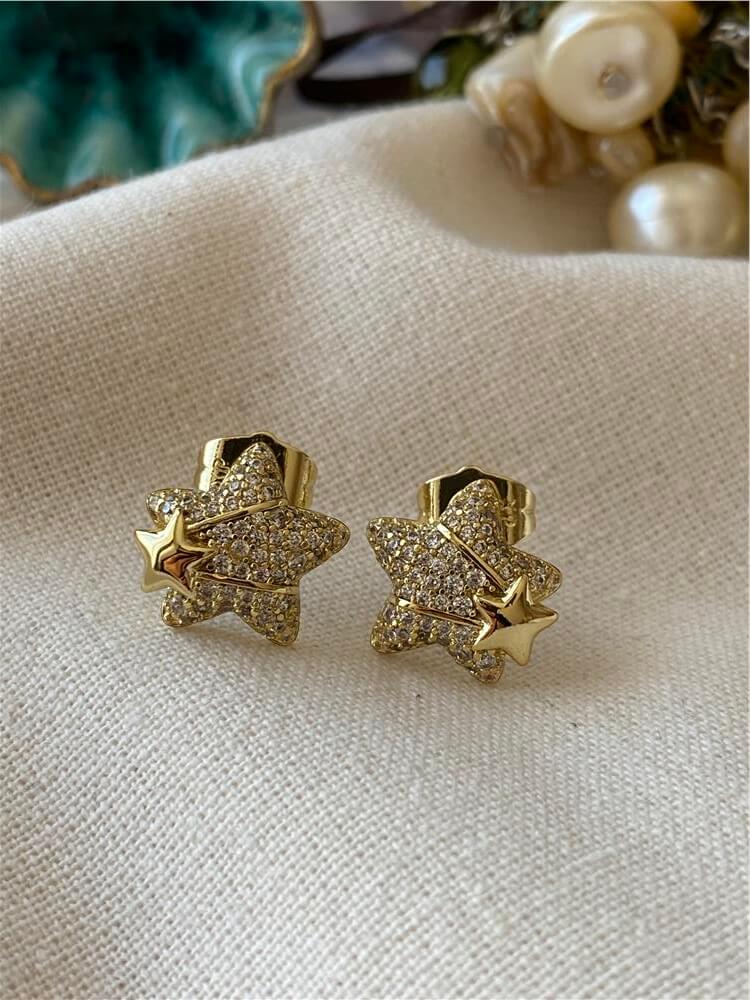 VIP 14K Taşlı Mini Yıldız Sarmal Küpe