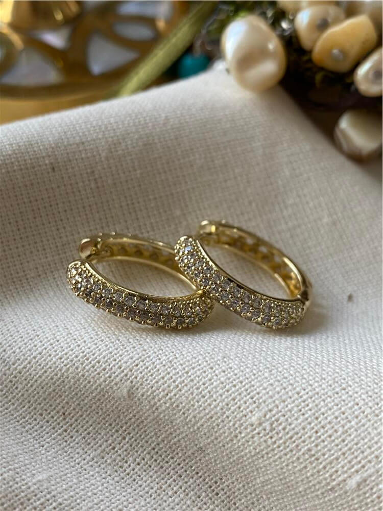 VIP 14K Taşlı Oval Kare Küpe