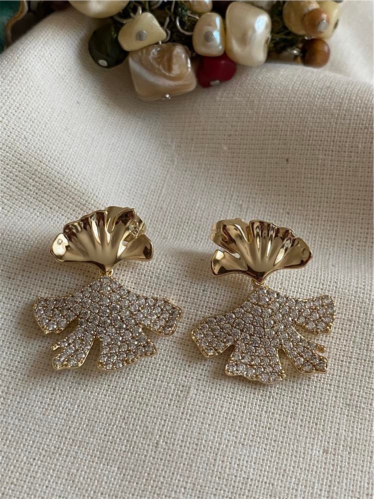 VIP 14K Taşlı Range Küpe