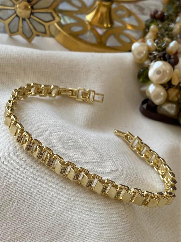 VIP 14K Taşlı Sıralı Beşgen Bileklik