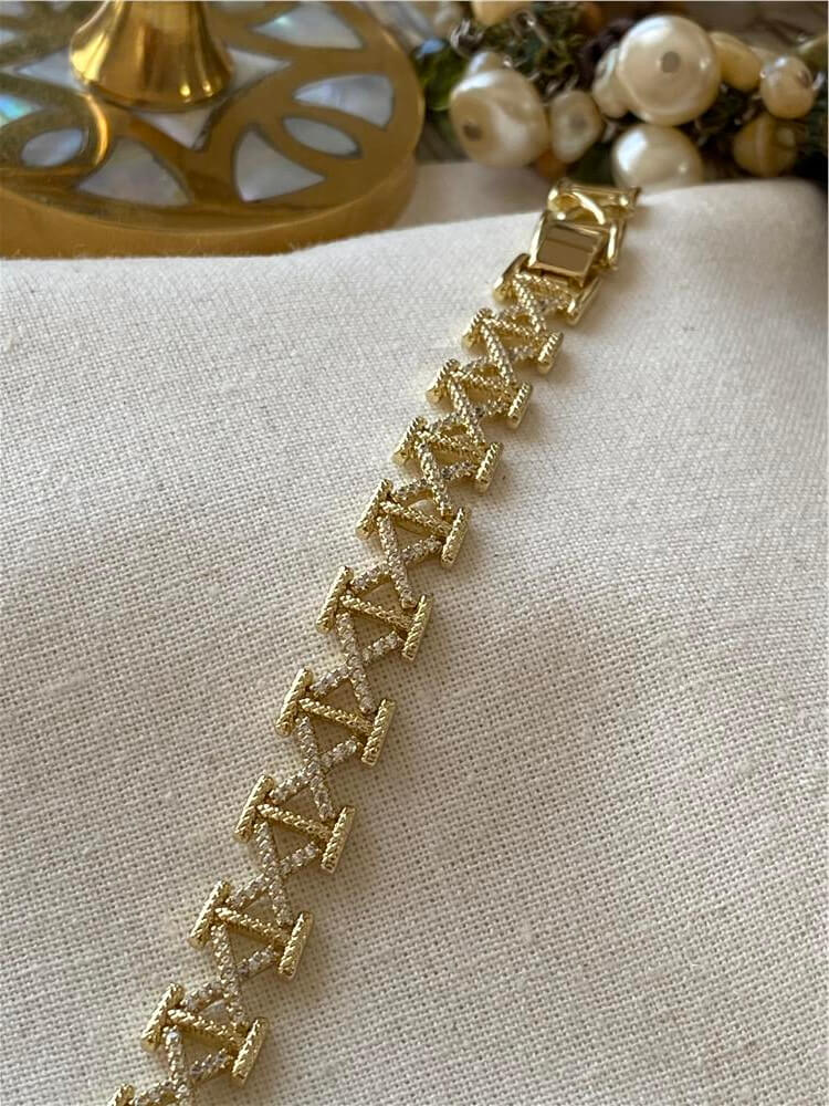 VIP 14K Taşlı Sıralı X Model Bileklik