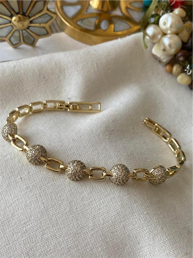 VIP 14K Taşlı Topçuk Detaylı Bileklik