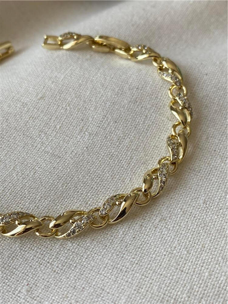 VIP 14K Taşlı Zarif Sarmal Bileklik