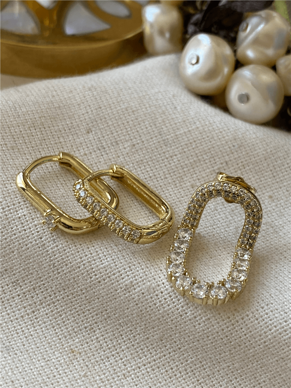 VIP 14K Üçlü Taşlı Oval Model Küpe Seti